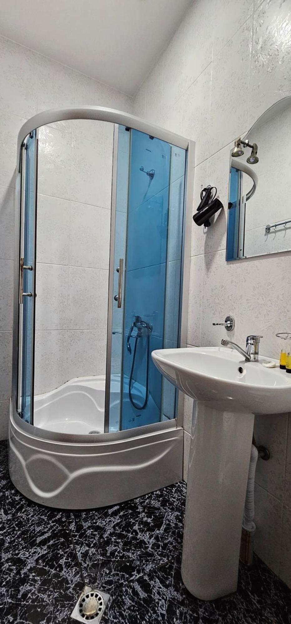 7 Rooms Tiflis Exterior foto